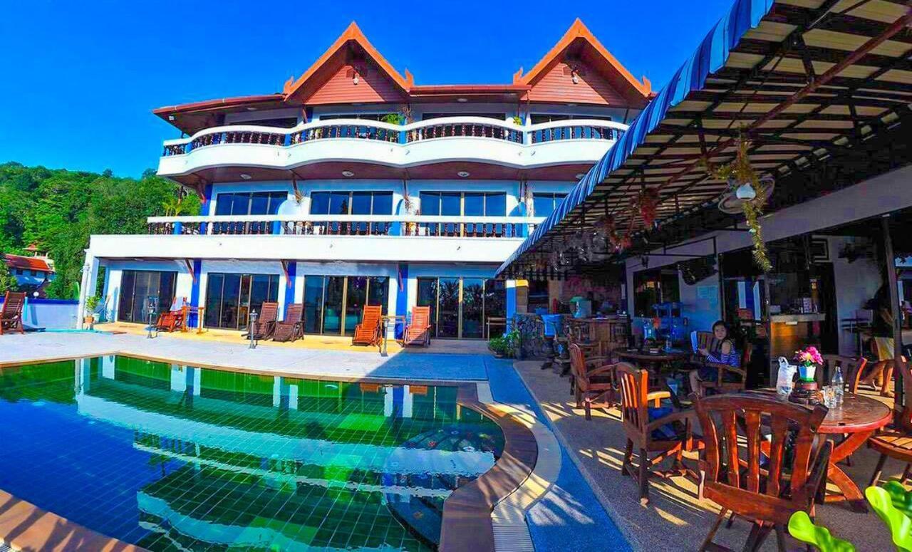 Aksarai Hotel Patong Ngoại thất bức ảnh